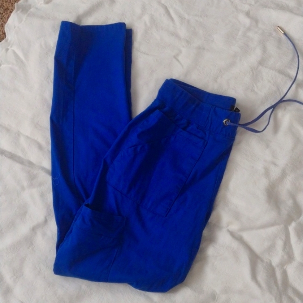 Scrub pants